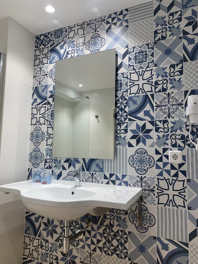 Hostal Hpc Porto Colom Экстерьер фото
