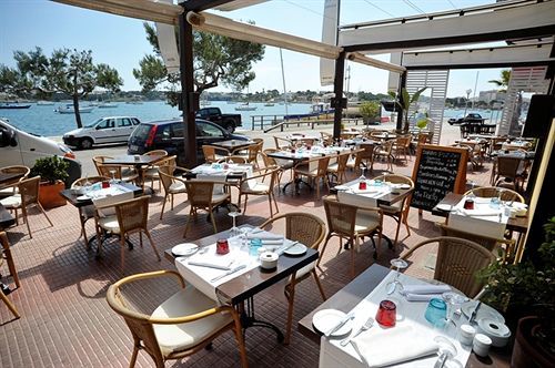 Hostal Hpc Porto Colom Экстерьер фото